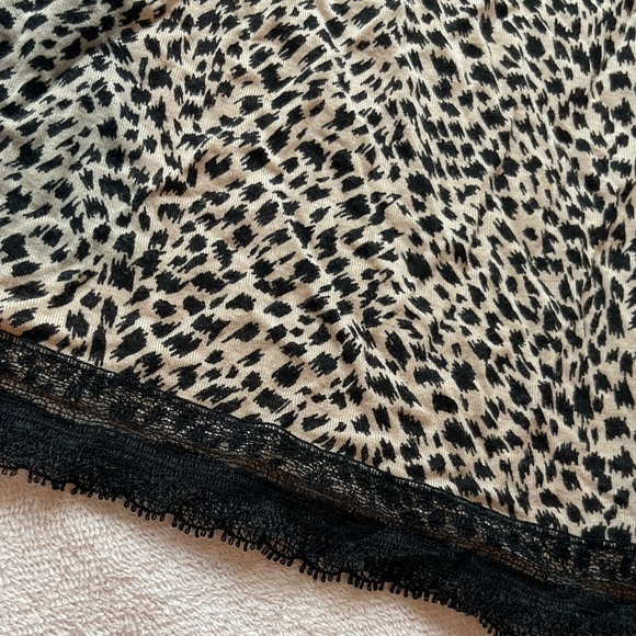 Leopard Modal Lace Trim Robe - Picture 5 of 6